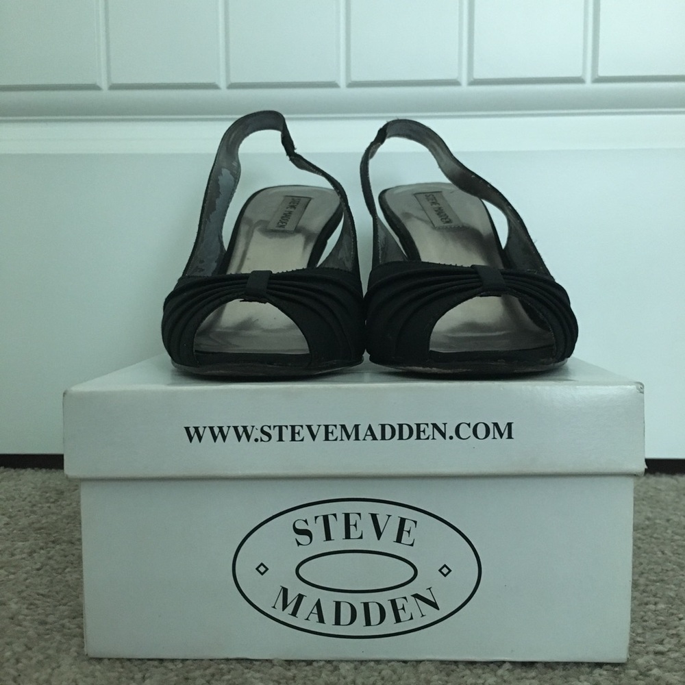 Steve Madden Black Stain Sling Back Pumps